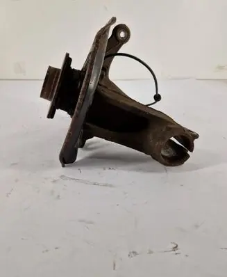 Nissan Qashqai Front wheel hub 