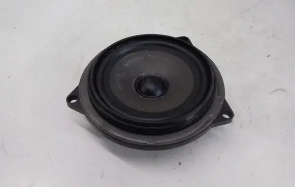 BMW 1 E82 E88 Front door speaker 9143232