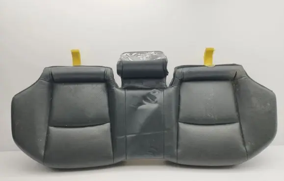 Infiniti FX Rear seat 