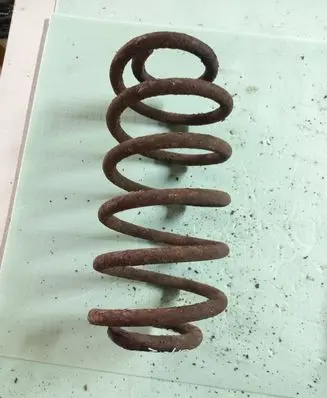 Jeep Grand Cherokee (WJ) Rear coil spring