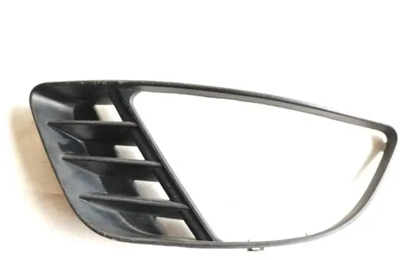 Ford Fiesta Front fog light trim/grill 2S6119953B