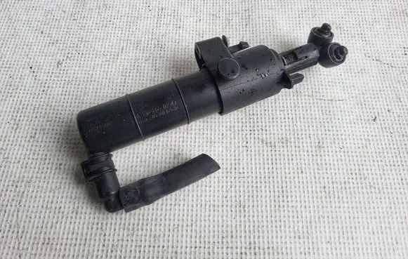 Mercedes-Benz CLS C218 X218 Headlight washer spray nozzle A2188660247 8WT01062502