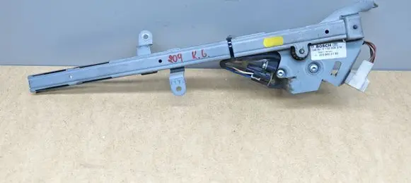 Mercedes-Benz CLK A209 C209 Seat belt height adjuster 2038600182