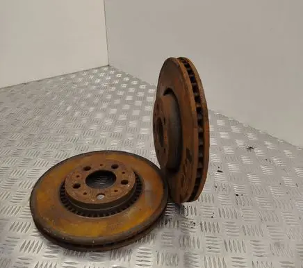 Volvo V70 Front brake disc