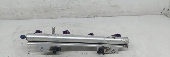 Volvo S40, V40 Fuel injectors set 