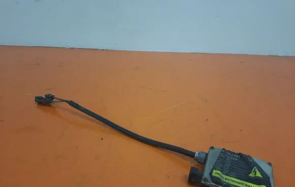Ford Freestar Voltage converter/converter module 