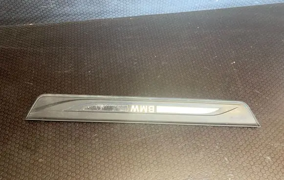 BMW 5 F10 F11 Rear sill trim cover 57550913