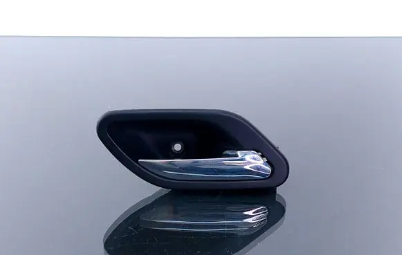 BMW 5 E39 Front door interior handle 7032926