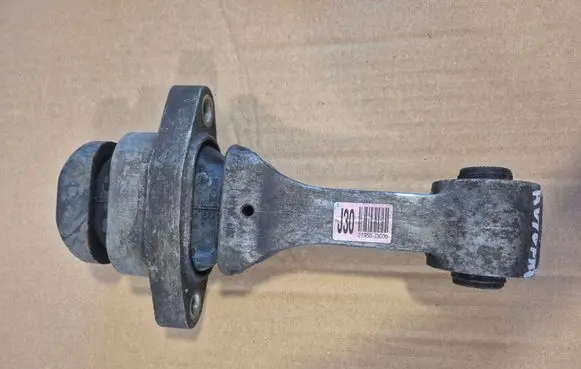 KIA Ceed Gearbox mounting bracket 21950J3000