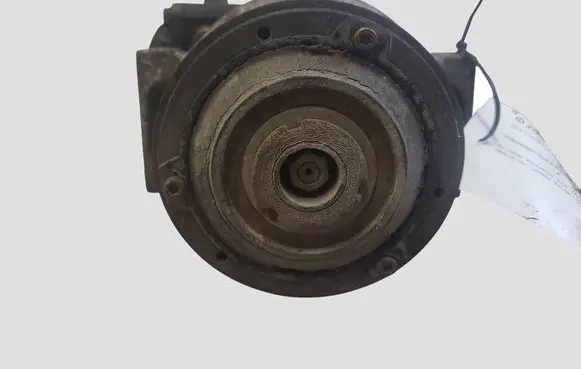 Volkswagen Golf V Air conditioning (A/C) compressor (pump) 1K0820803G