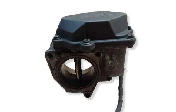 Peugeot 307 Throttle valve 03G128063G A2C5324982