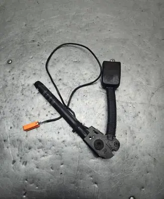 Ford Focus C-MAX Front seatbelt buckle 3M51R61208AD 605200C R2041881266