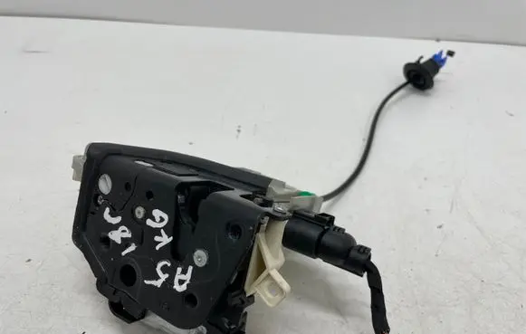 Audi A5 Rear door lock 4G0839015F