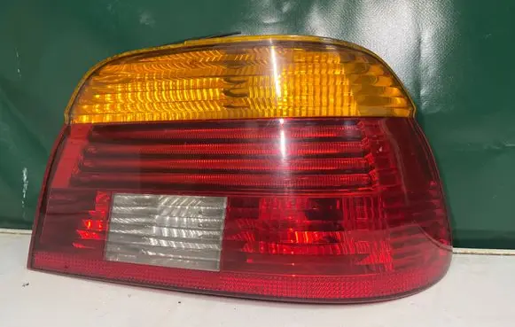 BMW 5 E39 Rear/tail lights 6900210