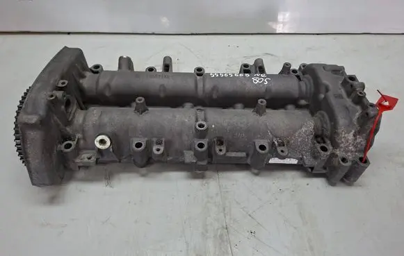 Opel Insignia A Rocker cam cover S27635805 55565668