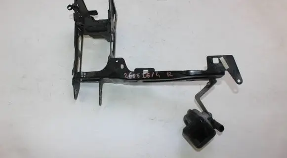 BMW 3 F30 F35 F31 Headlight/headlamp mounting bracket 7245792 030712