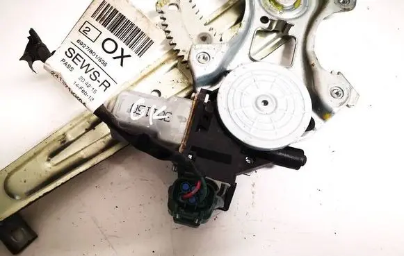 Nissan Juke I F15 Rear door window regulator motor 82730cv01b
