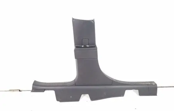 (B) pillar trim (bottom)