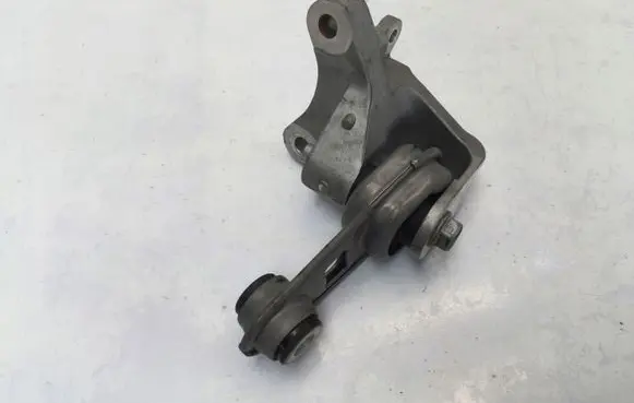 Nissan Qashqai J12 Engine mount bracket 113606LA0A