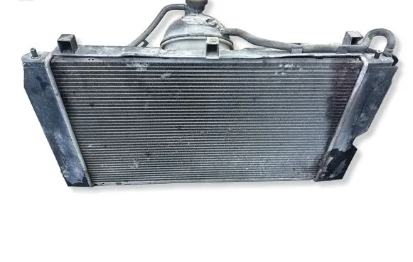 Toyota Avensis T250 Radiator set 