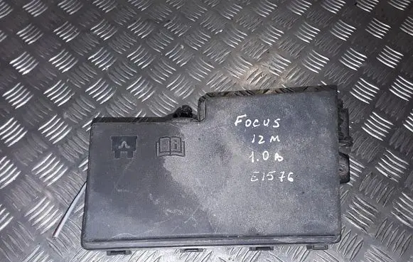Ford Focus Fuse module E00027328