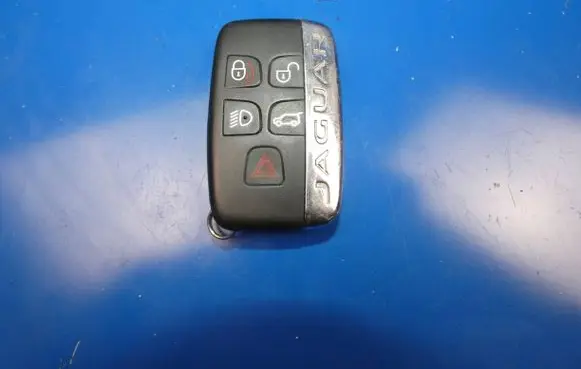 Jaguar F-Pace Ignition key/card 