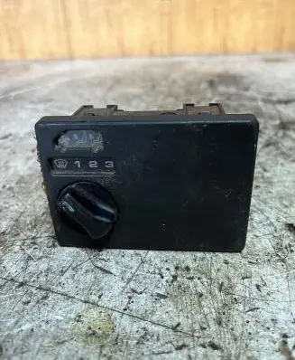 Volkswagen Transporter - Caravelle T4 Climate control unit 701959531