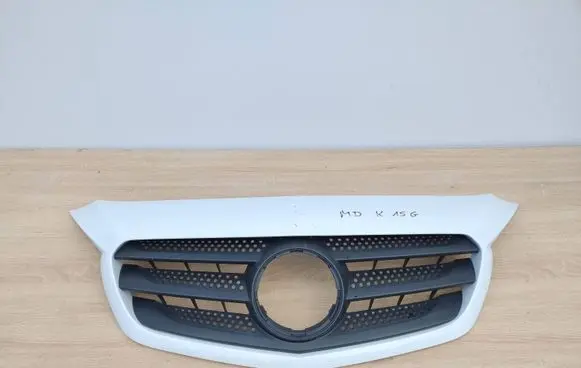 Mercedes-Benz Citan W415 Front grill 623100373R