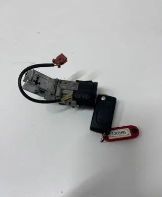 Peugeot Partner Ignition lock 9663123280