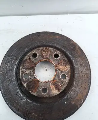 Toyota Avensis T250 Front brake disc