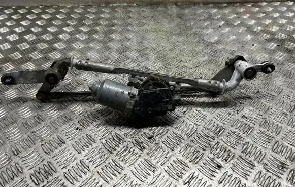 Jeep Cherokee Front wiper linkage and motor 68102175AA