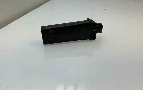 BMW 5 E60 E61 Tire pressure control unit 6771043 053320100902 002BE00001