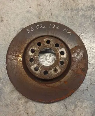 Volkswagen PASSAT B6 Front brake disc