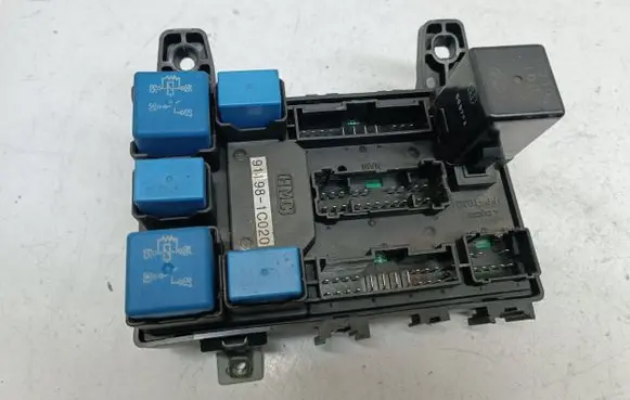 Hyundai Getz Fuse module 911981C020
