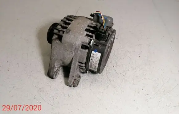 Toyota Corolla Verso AR10 Generator/alternator 270600D190