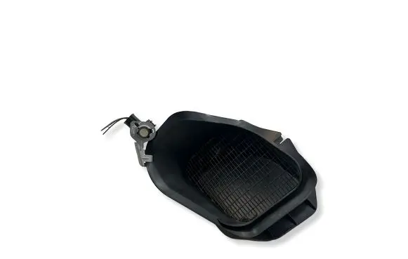 Volkswagen Touareg II Cabin air duct channel 7P0819156A