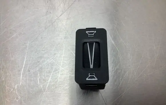 BMW 3 E30 Sound control switch 1368769