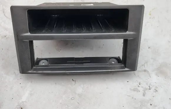 Iveco Daily 5th gen Panel trim