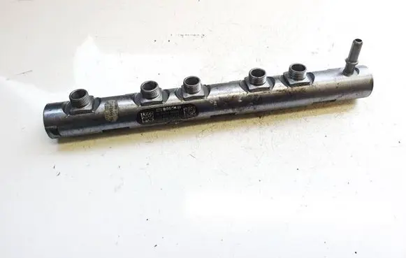 BMW 3 E90 E91 Fuel main line pipe 0445214183 780912805