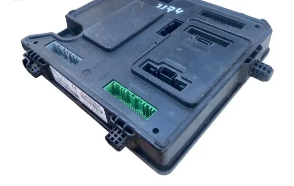 Renault Megane III Comfort/convenience module 284B17288R S180098501