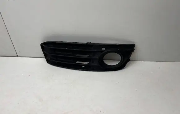 Audi A4 S4 B8 8K Front bumper lower grill 8K0807682A