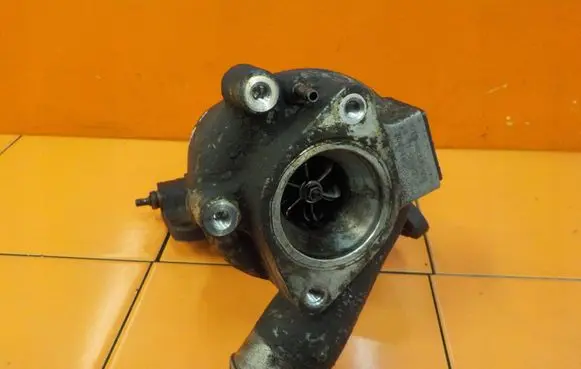 Ford Transit Turbo 6C1Q6K682DE