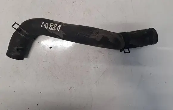 Nissan X-Trail T30 Engine coolant pipe/hose 