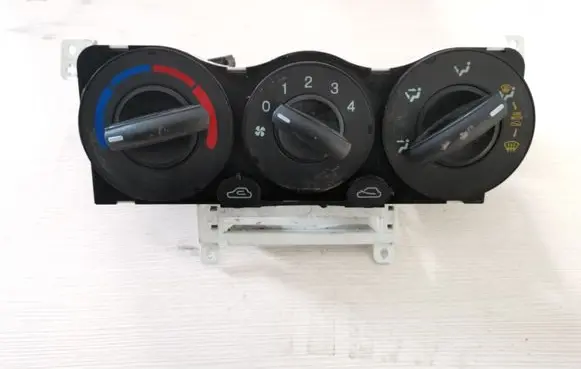Hyundai Getz Climate control unit