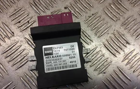BMW 5 F10 F11 Fuel injection pump control unit/module 7411596