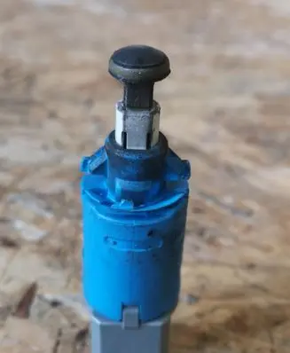 Clutch pedal sensor