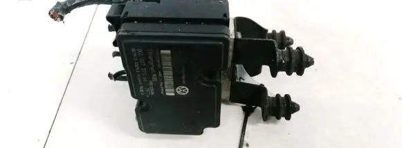 Skoda Octavia Mk2 (1Z) ABS Pump 1K0907379AK 10.0970-0329.3