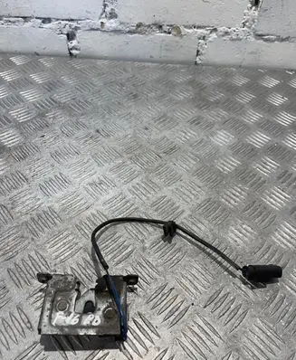 BMW X6 F16 Engine bonnet/hood lock/catch 7308068