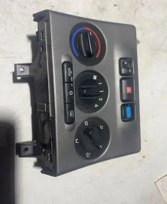 Opel Zafira A Climate control unit