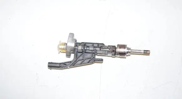 BMW X3 G01 Fuel injector 8656548 13538656548
